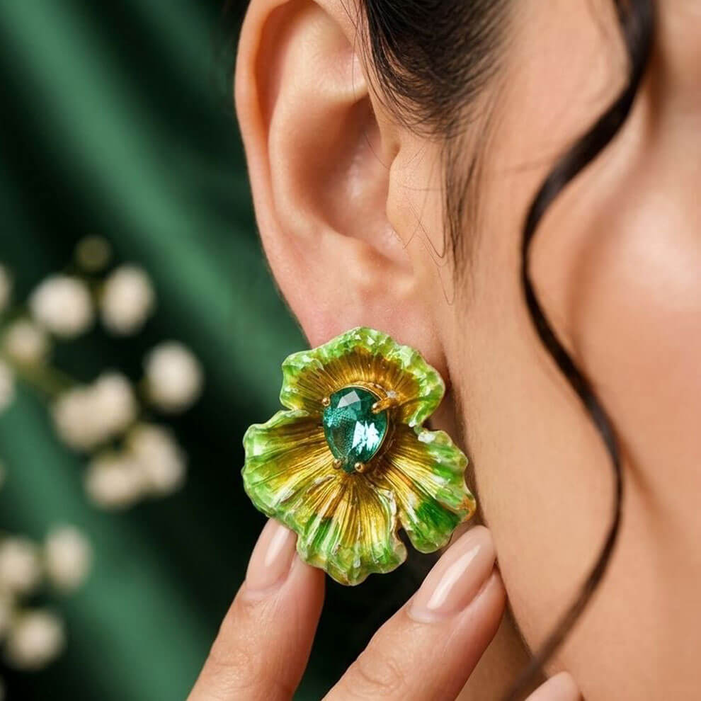 Single Petal ( Green )